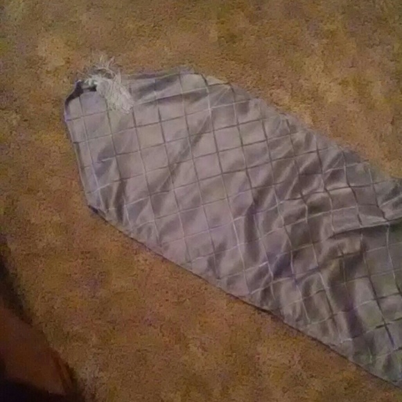 Runner - Picture 2 of 3